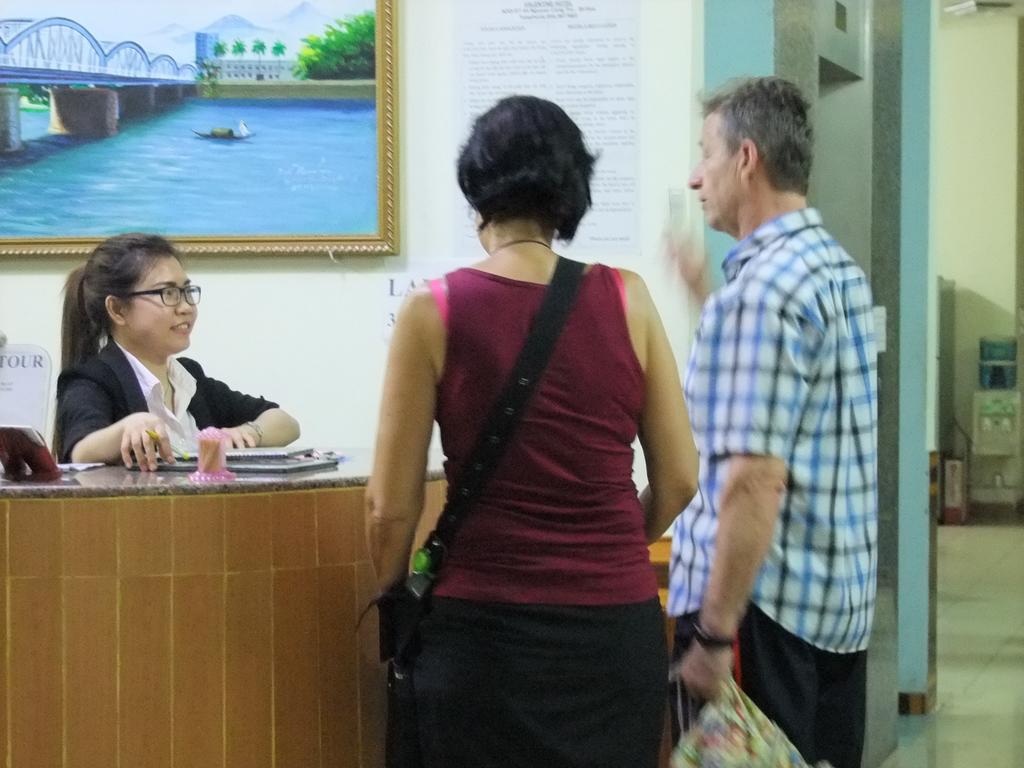 Valentine Hotel Hue Luaran gambar