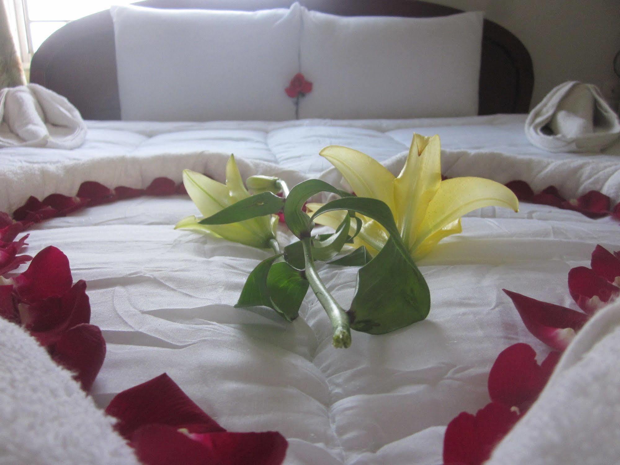 Valentine Hotel Hue Luaran gambar